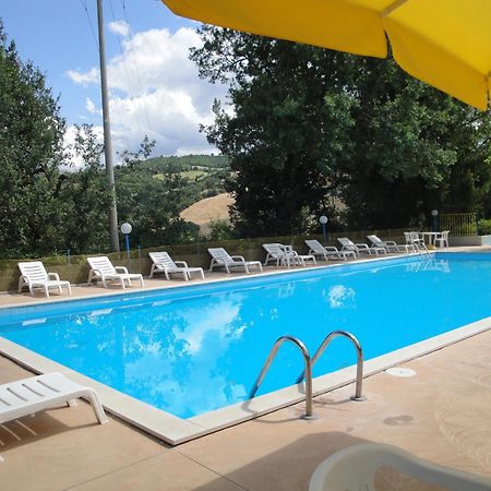אורבינו Hotel La Meridiana מראה חיצוני תמונה
